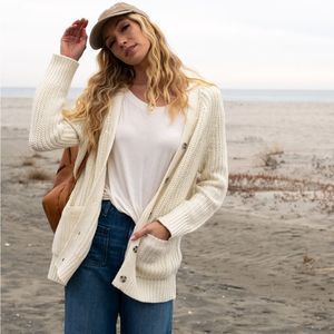 Able Cristina Boyfriend Sweater Antique White Size Large